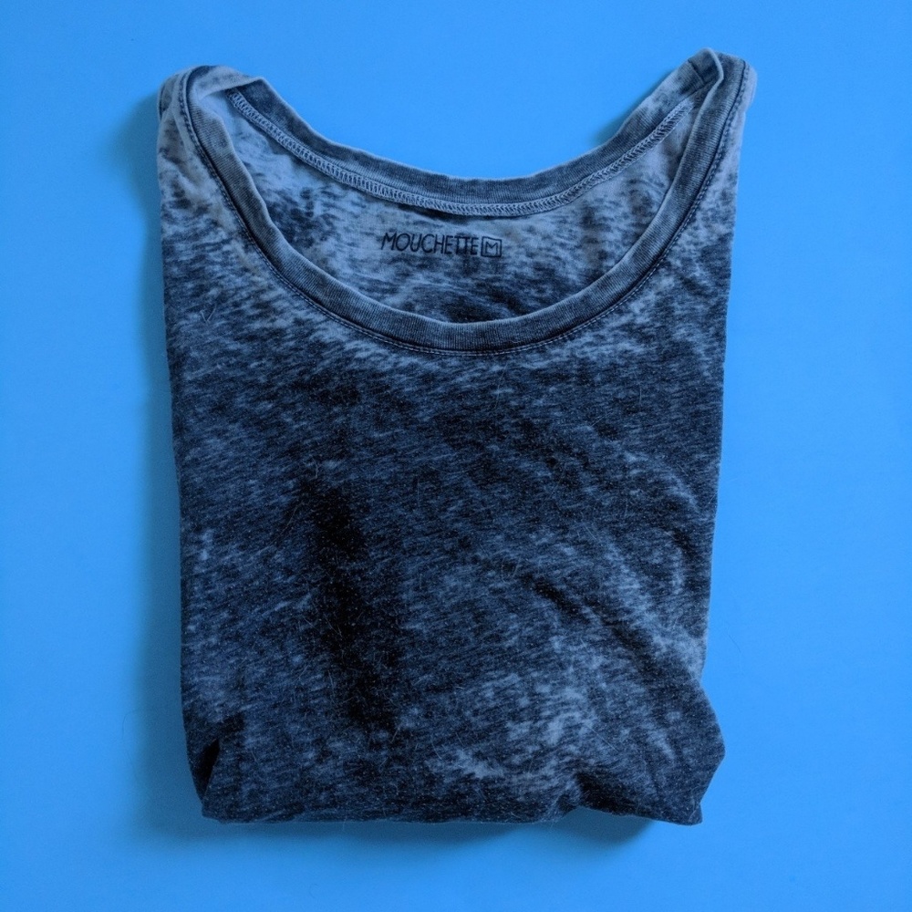 Grey longsleeve